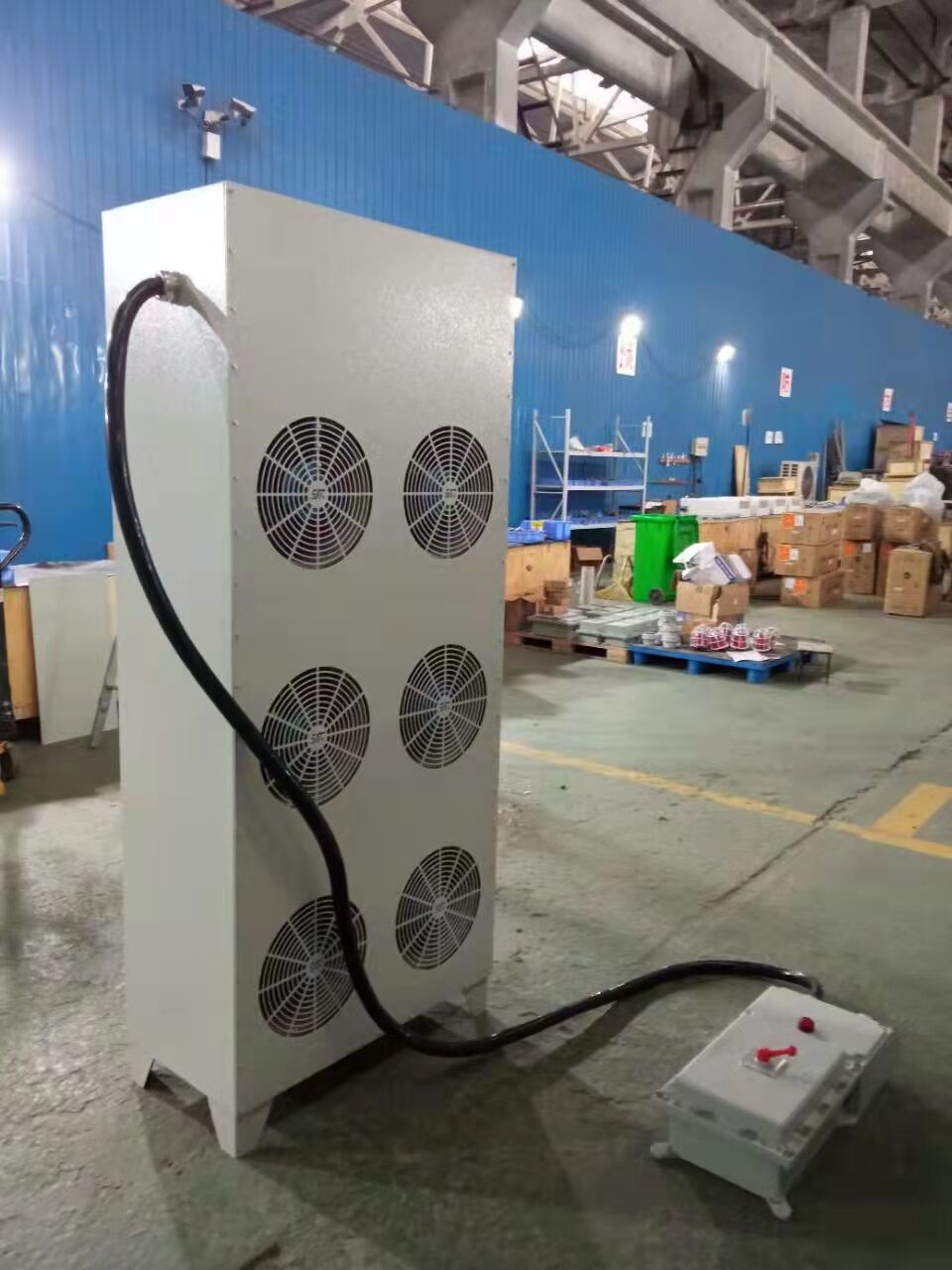 俞I�^��ʽ����ů�L�C�ľS�o�l����Σ�