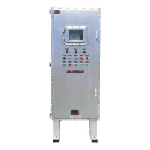 ���\����������